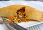 Pizza calzone met aubergine